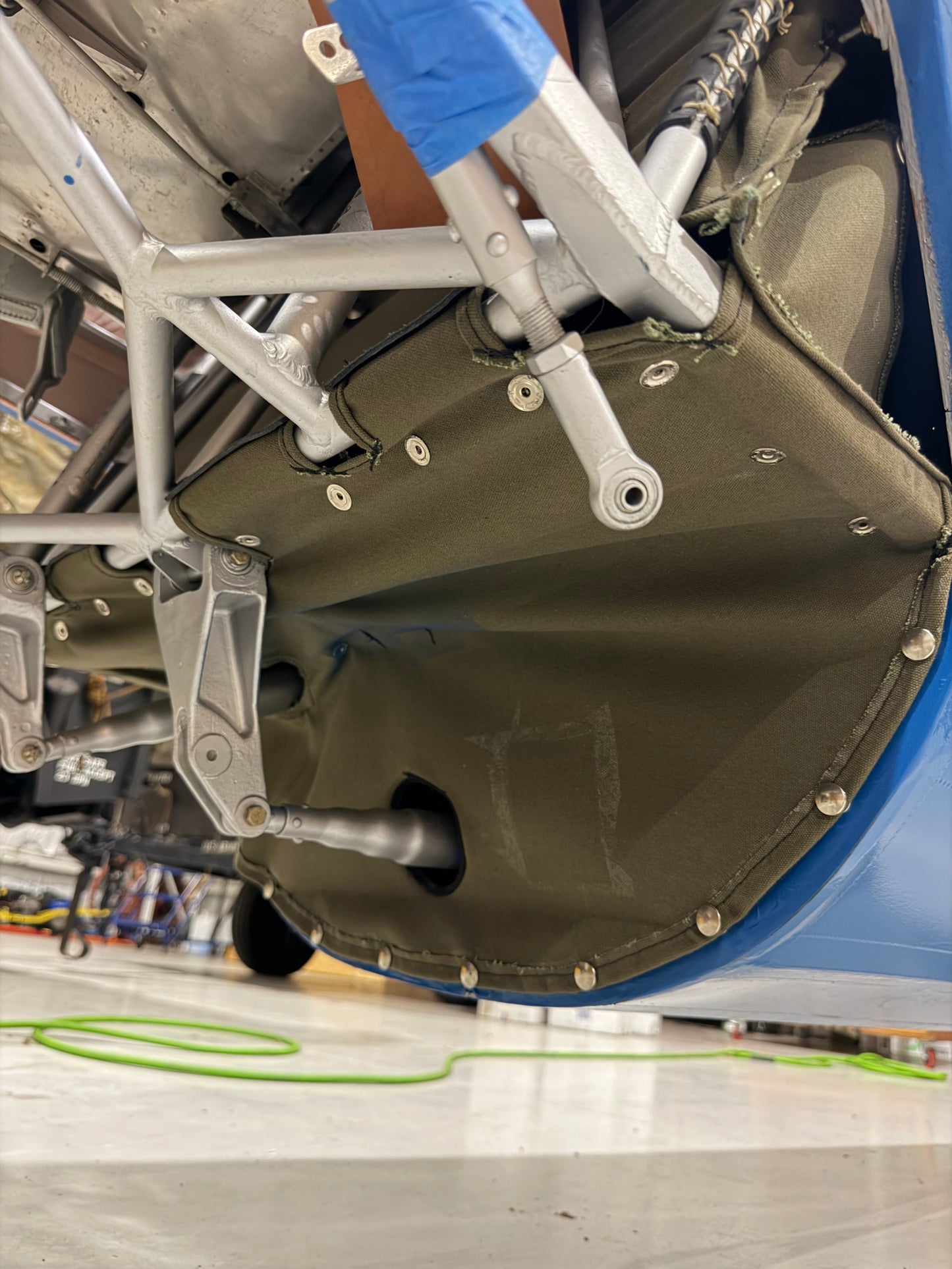 Cockpit Curtain- Back Seat