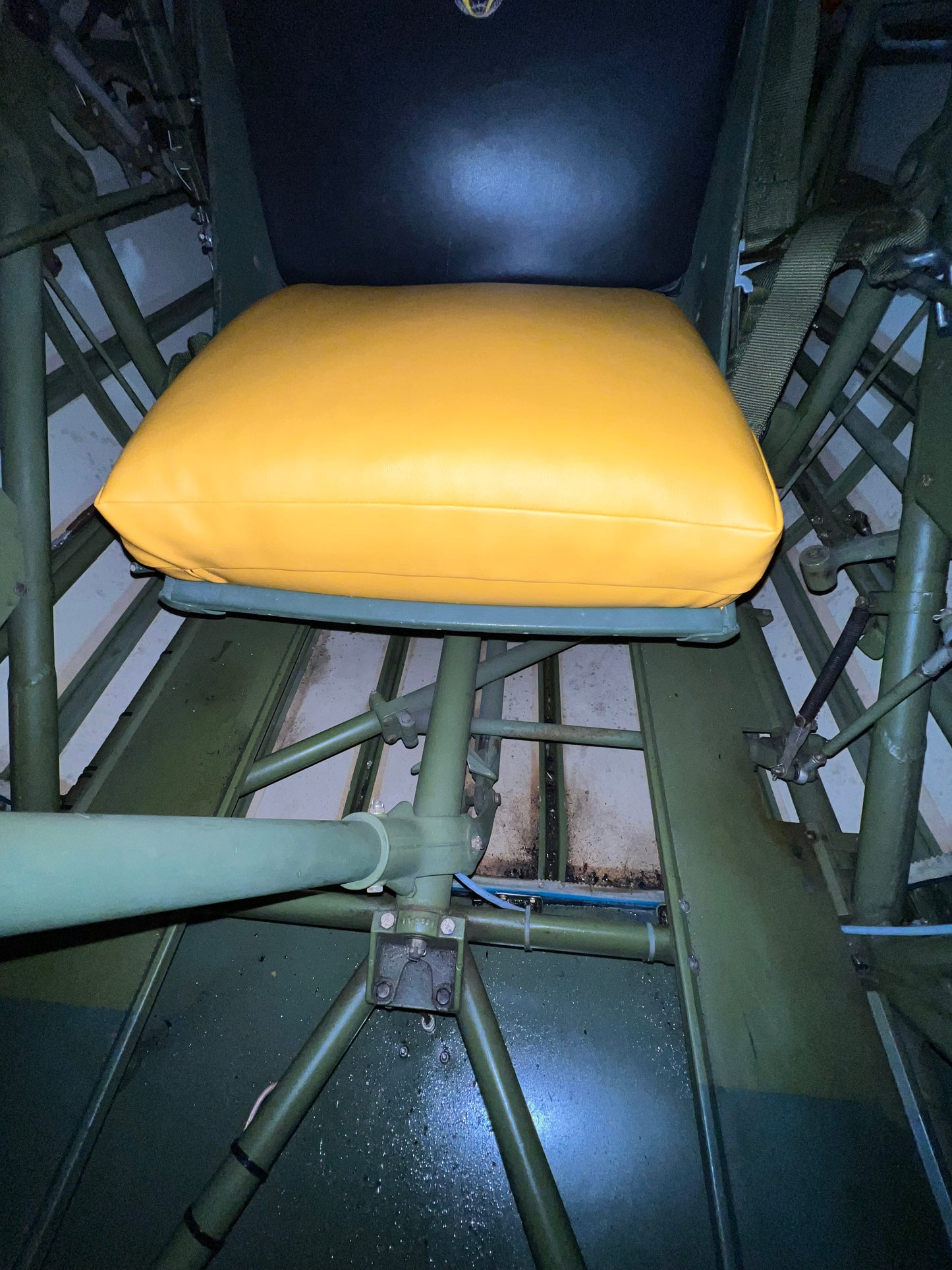 Seat Back W/ Hooks + Shaped Seat Bottom- WOODEN SEATS