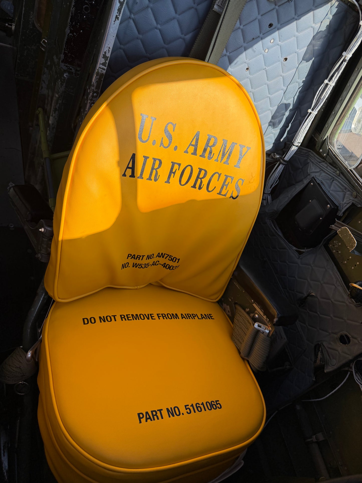 C-47 Seat Set